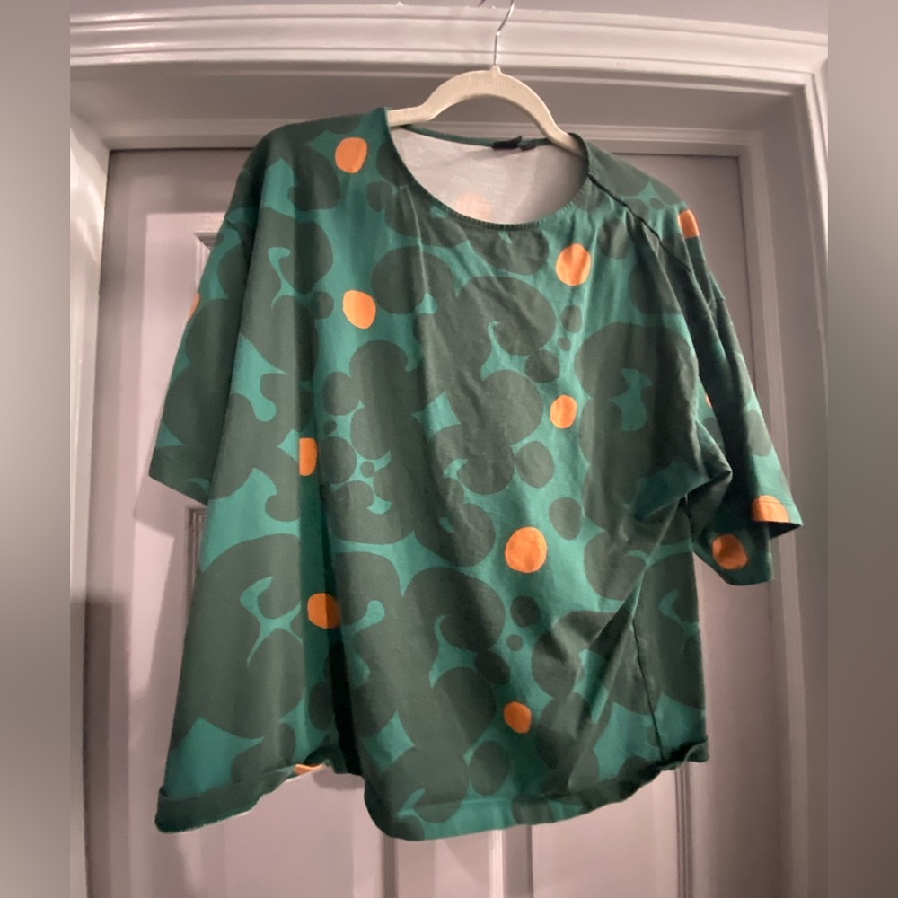 Uniqlo Marimekko tshirt xl never worn green